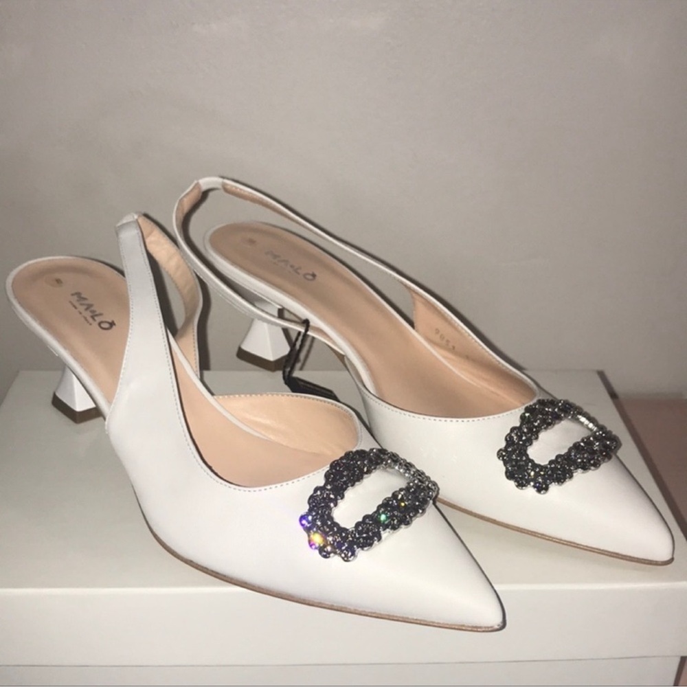 NIB Malo White Leather Pointy Toe Heels with Jewelry Accent - Made in Italy 8/39